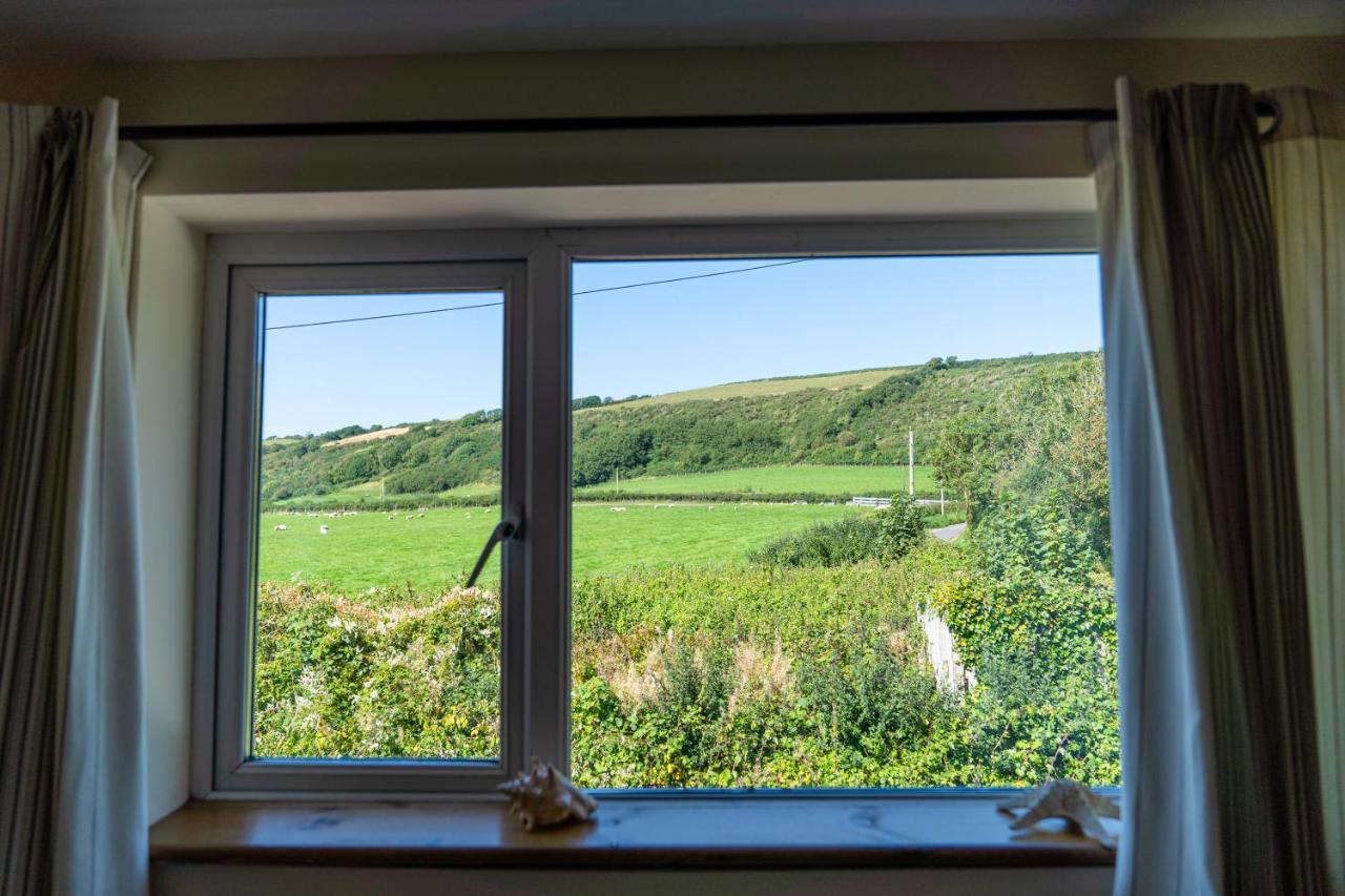 Wrth Y Nant Villa Saint Ishmaels  Buitenkant foto